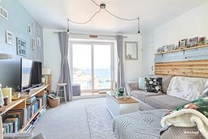 Photo 5- click for photo gallery